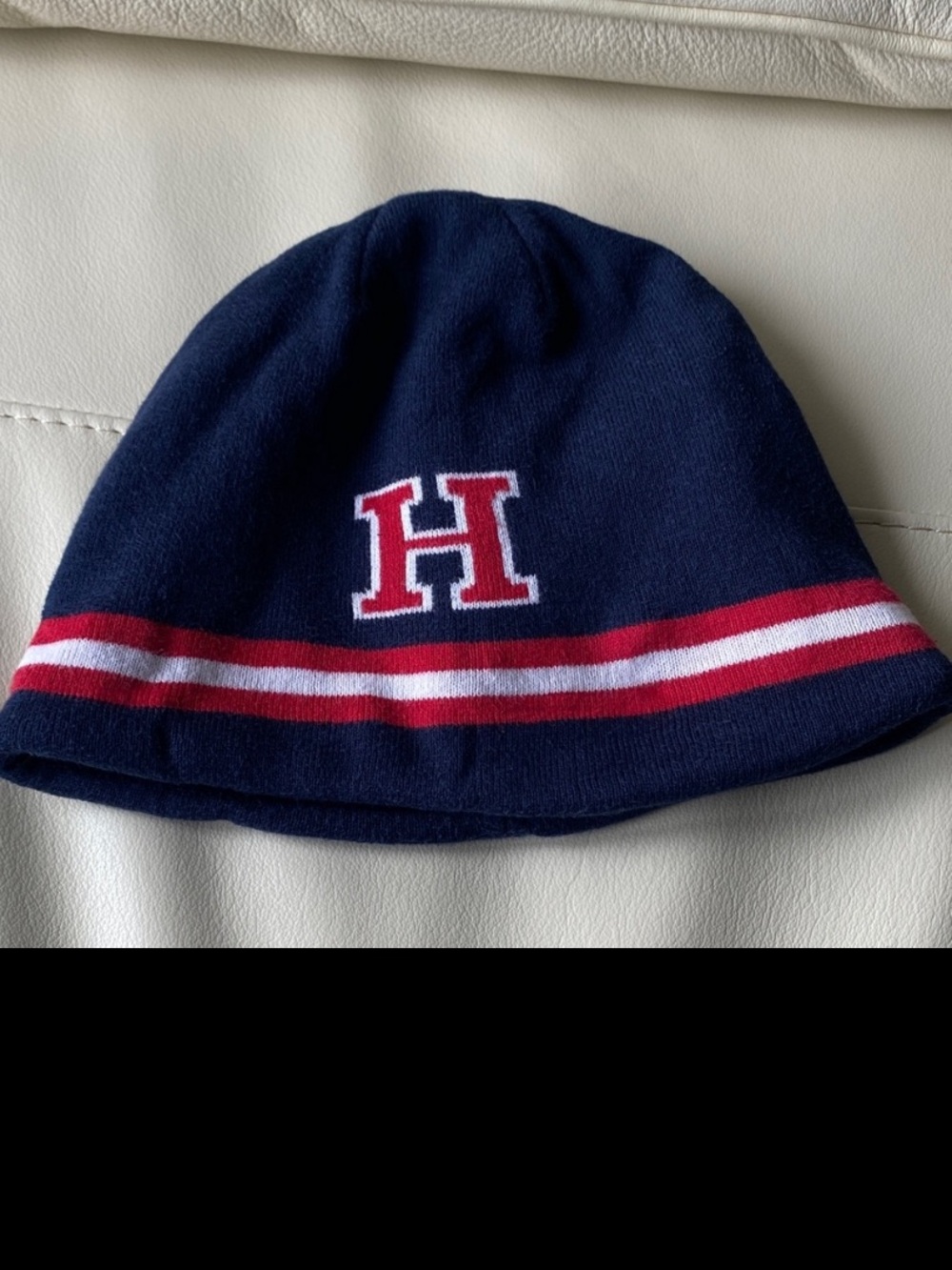 Tommy Hilfiger warm Navy Beanie with Red and White Stripes